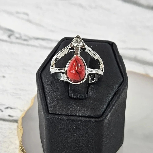 Red Teardrop Adjustable Fashion Ring A32 - Picture 3 of 7